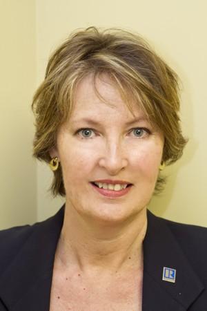 Send a message to Linda Zema,Licensed Real Estate Associate Broker