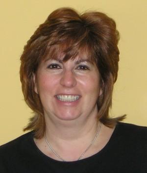 Send a message to Laurelle Albanese,
